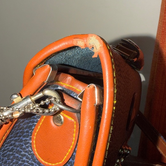 🔥🔥🔥Vintage Dooney & Bourke Blue Leather Box Crossbody Bag - Picture 10 of 15
